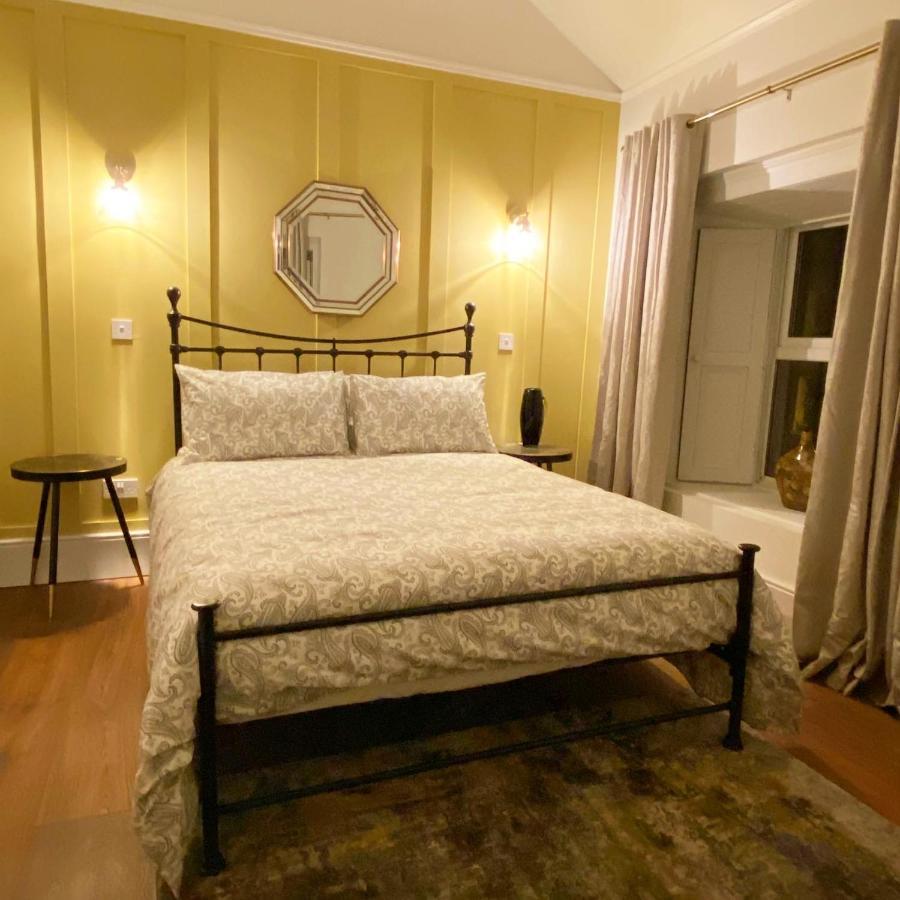 No. 1 Bridge Street Apartment Westport Luaran gambar