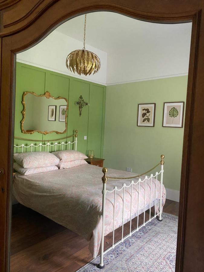 No. 1 Bridge Street Apartment Westport Luaran gambar