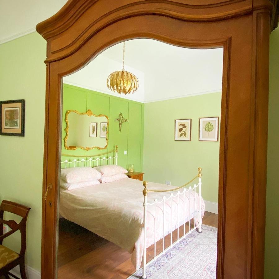 No. 1 Bridge Street Apartment Westport Luaran gambar