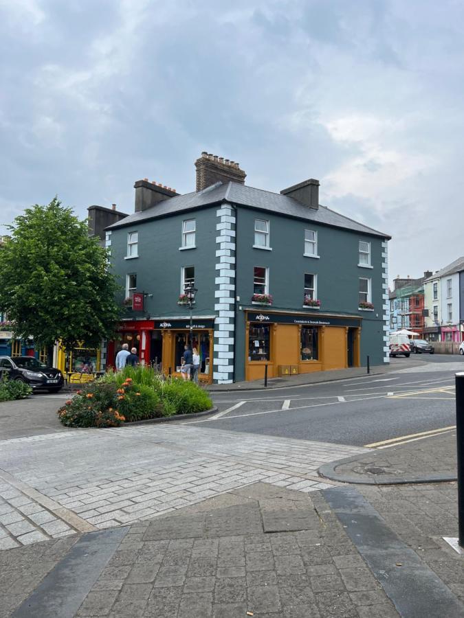 No. 1 Bridge Street Apartment Westport Luaran gambar